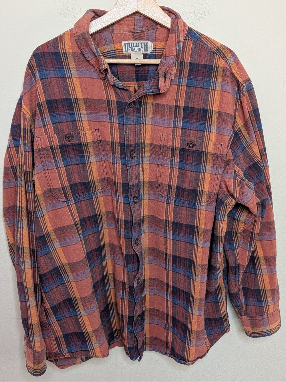 Duluth Trading Co Men's Plaid Flannel Shirt Rust Orange Navy Size XL